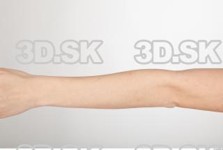 Forearm texture of Della 0001